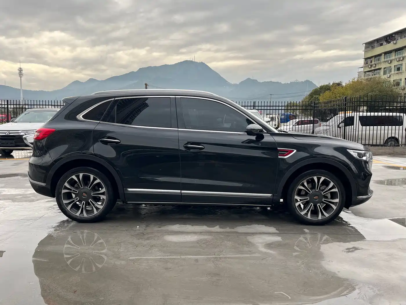 Hongqi HS5 2020 2019 2.0T Smart Connect Enjoy 4WD Edition