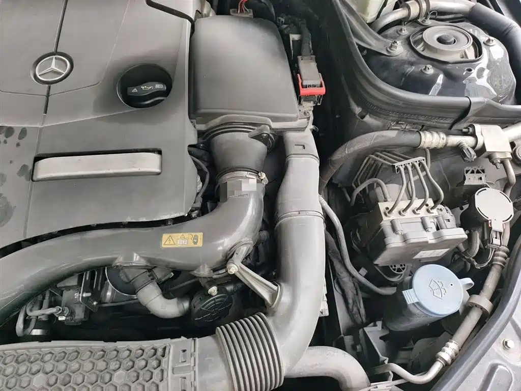 Mercedes-Benz E-Class 2015 E 260 L Sport фото 22
