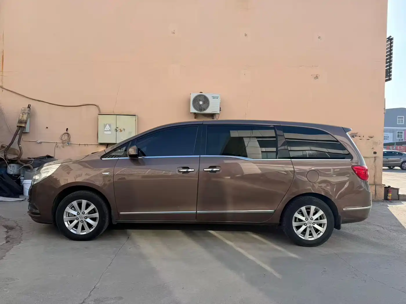 Buick GL8 2018 28T Luxury Model China VI фото 6