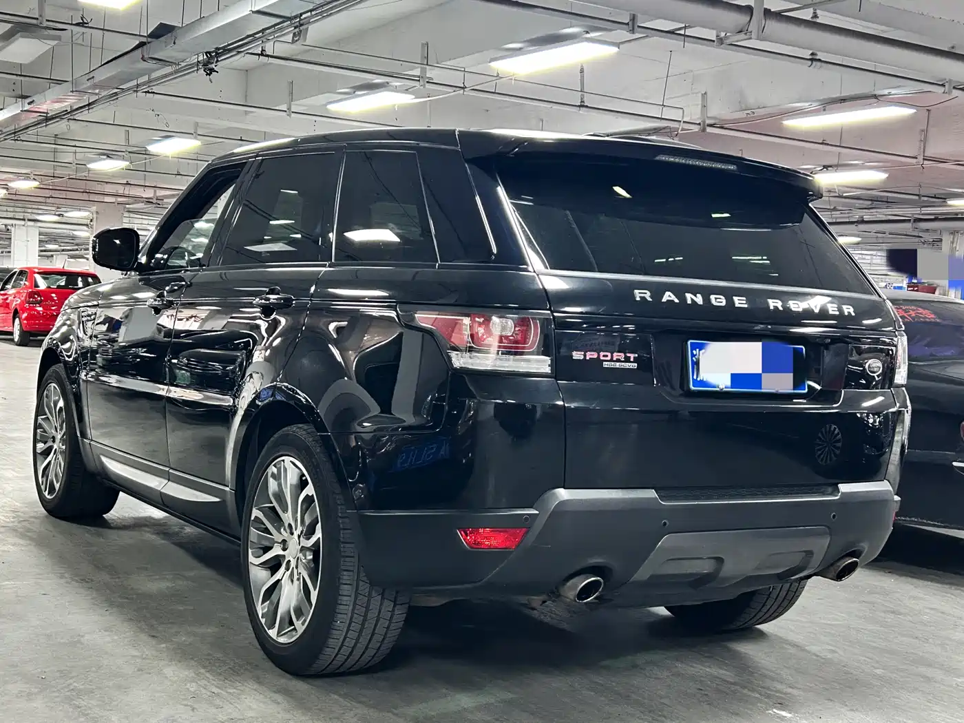 Land Rover Range Rover Sport 2016 Model 3.0 SC V6 HSE DYNAMIC фото 4