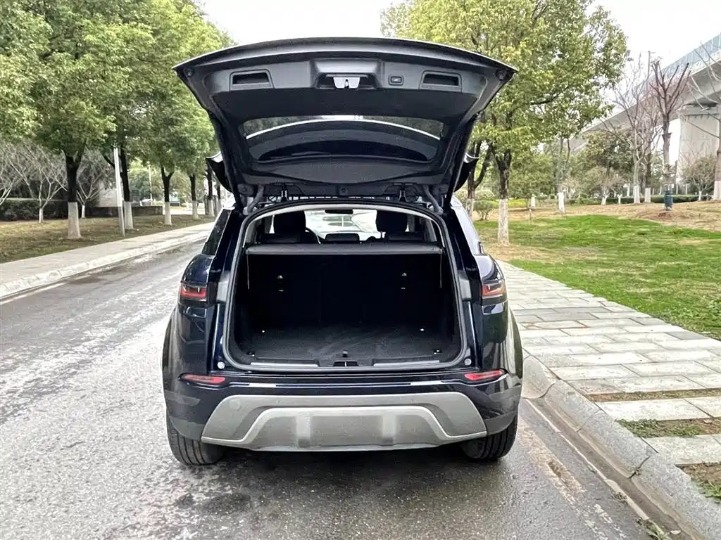 Land Rover Range Rover Evoque 2020 249PS Youth Edition фото 9