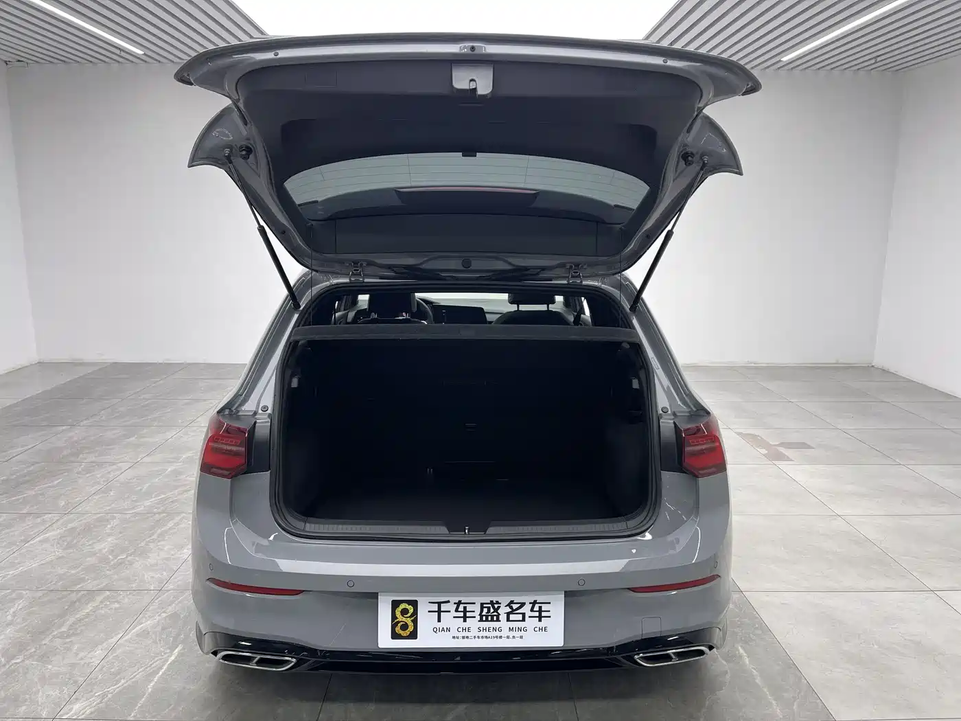 Volkswagen Golf 2023 Facelift 280TSI DSG R-Line Lite фото 10