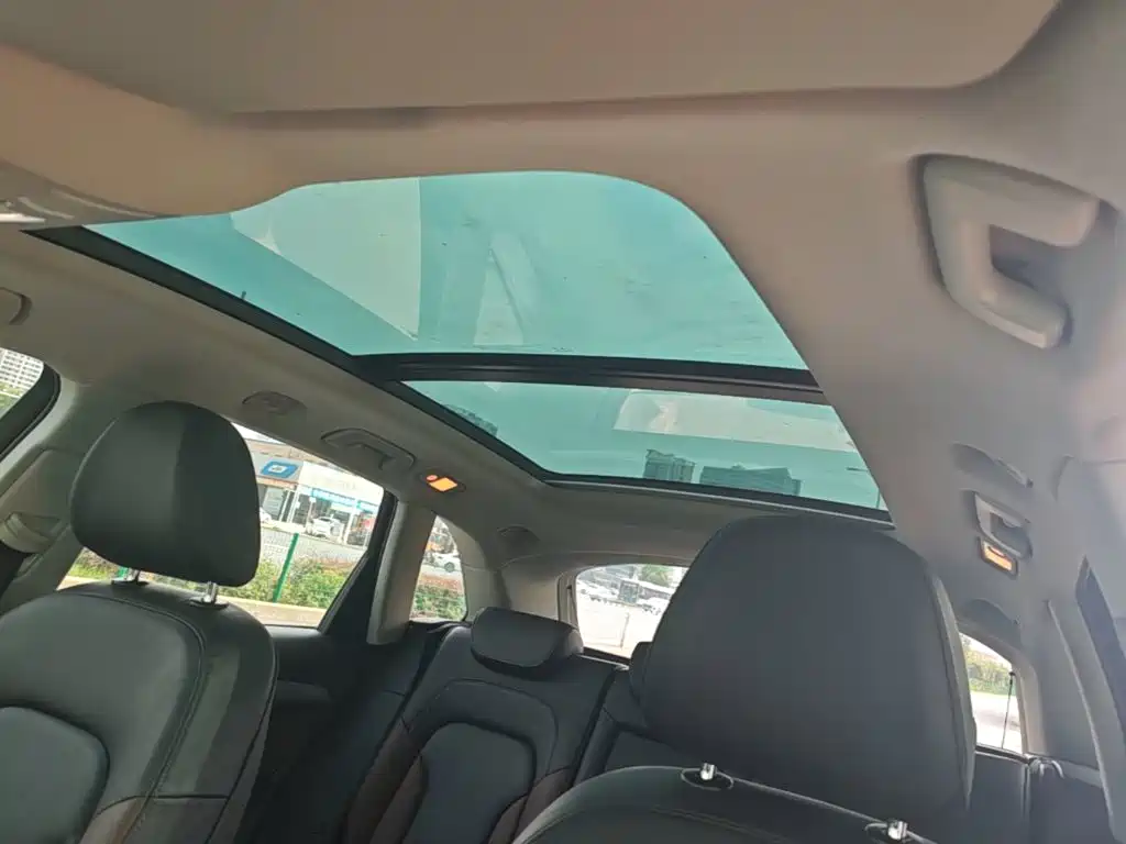 Audi Q5 2018 2017 Plus 40 TFSI Technology