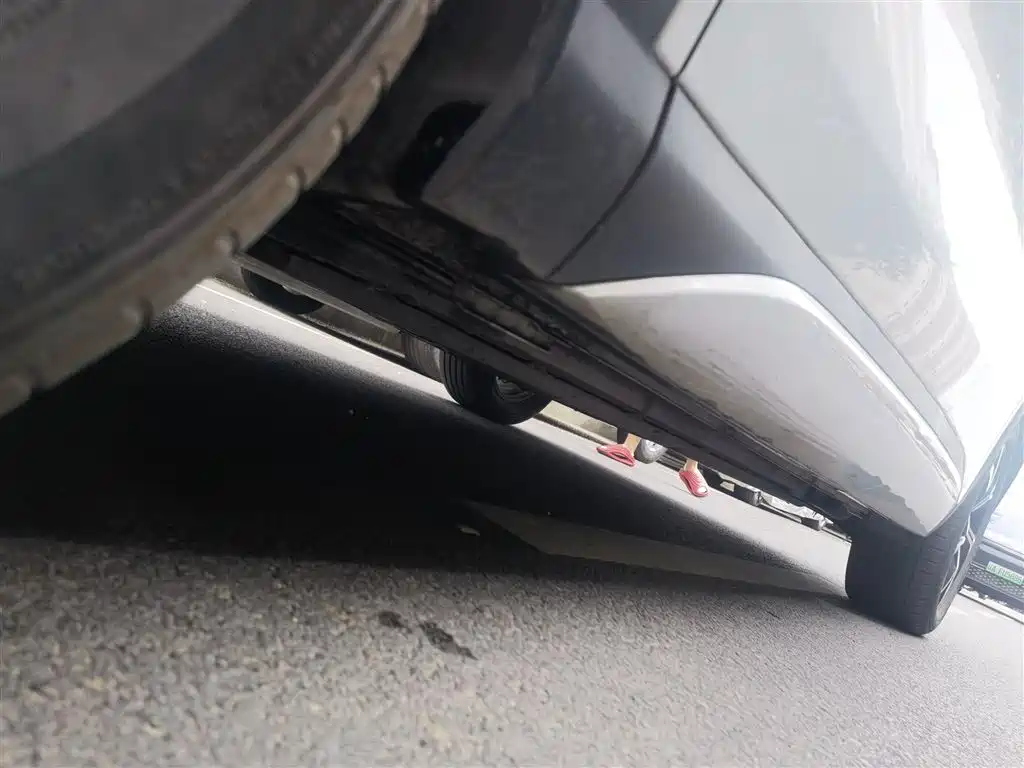BYD Yuan PLUS 2024 Glory Edition 510KM Leading фото 19