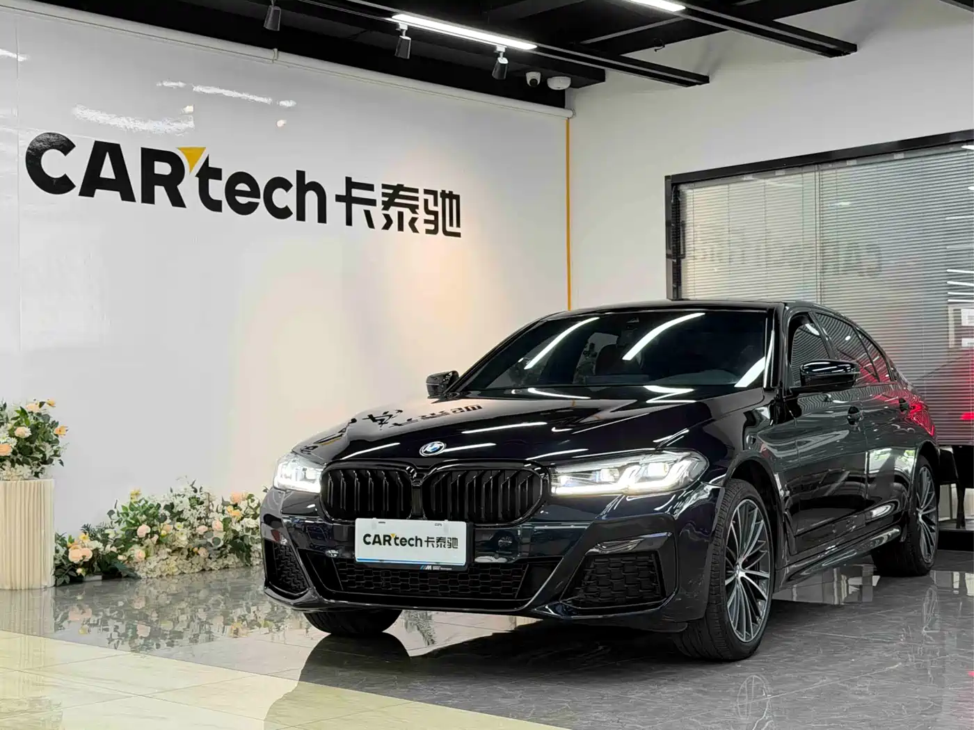 BMW 5 Series 2022 Model Second Facelift 530Li Leading M Sport Package
