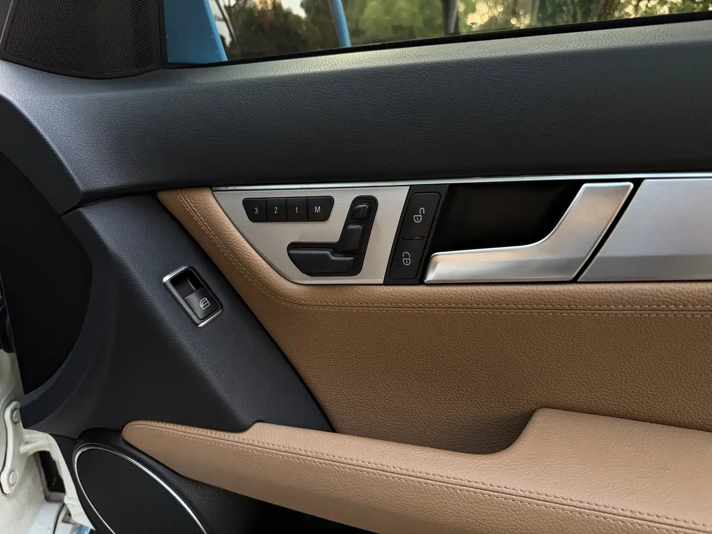 Mercedes-Benz C-Class (Import) 2011 C 200 Fashion Wagon Edition фото 21