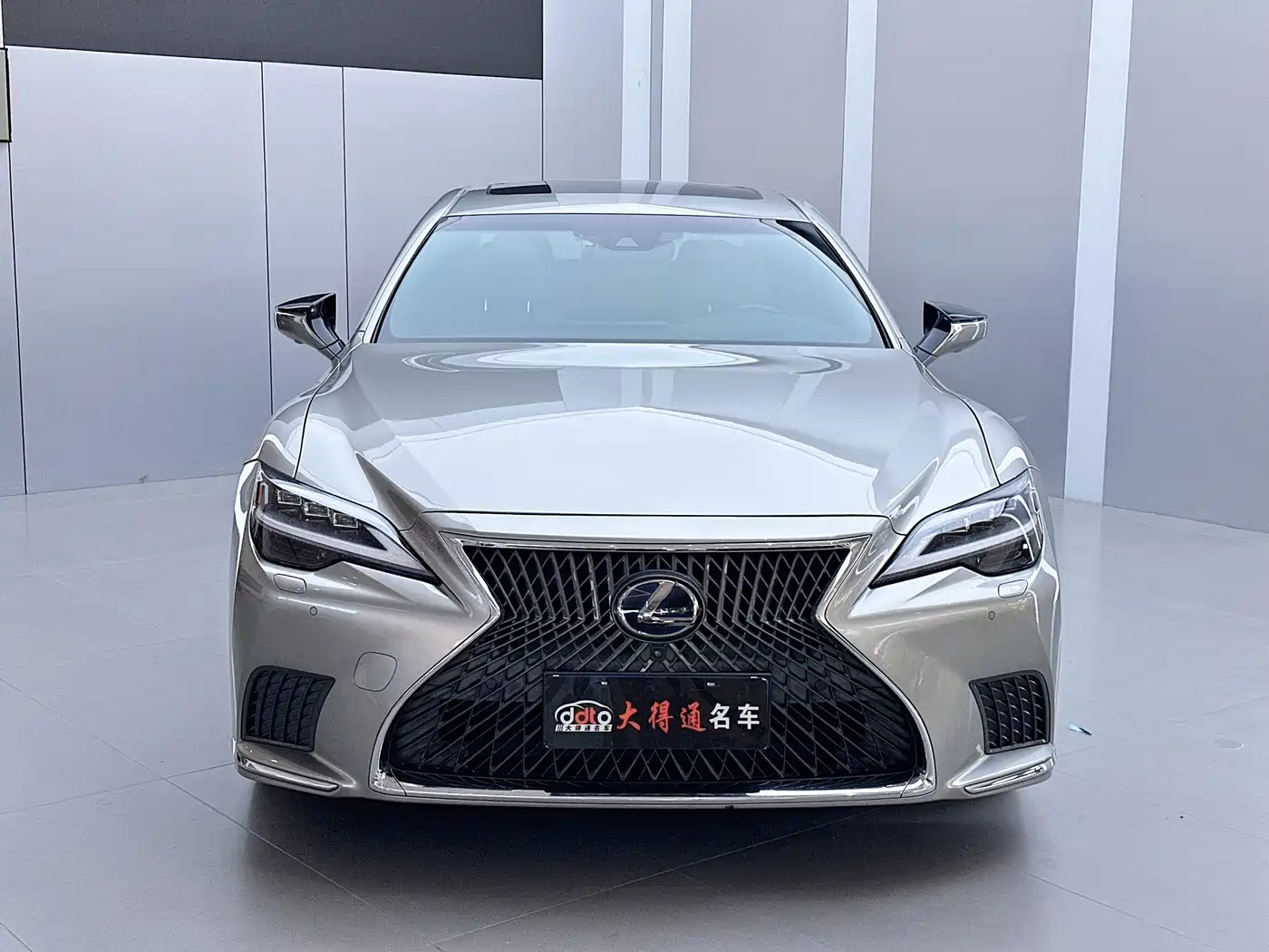 Lexus LS 2022 2021 500h Excellence Edition
