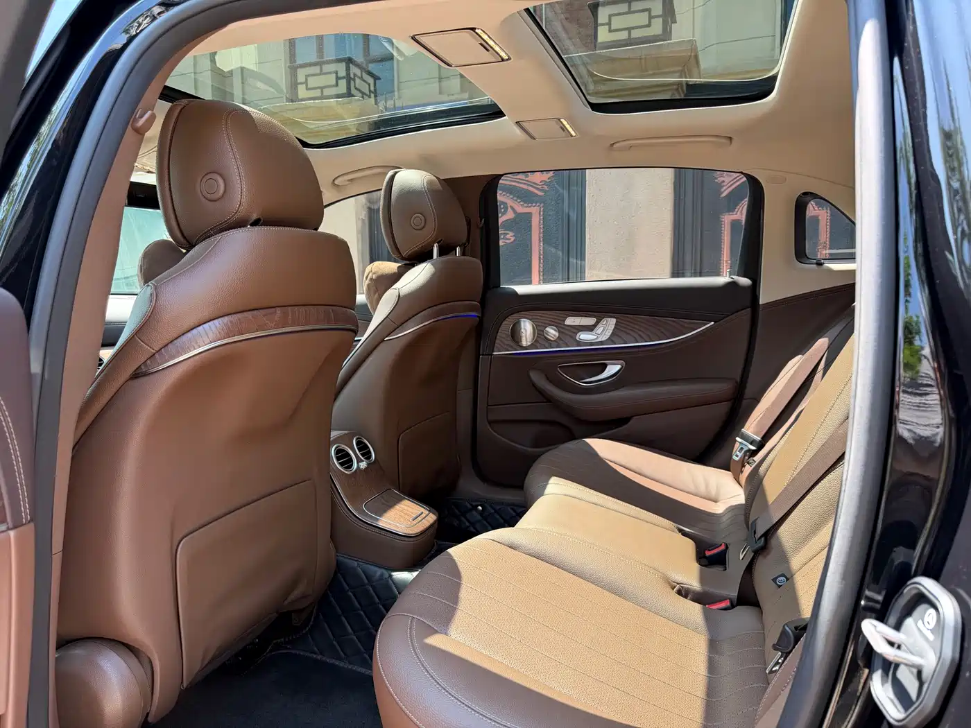 Mercedes-Benz E-Class 2022 Facelift E 300 L Luxury Style фото 6