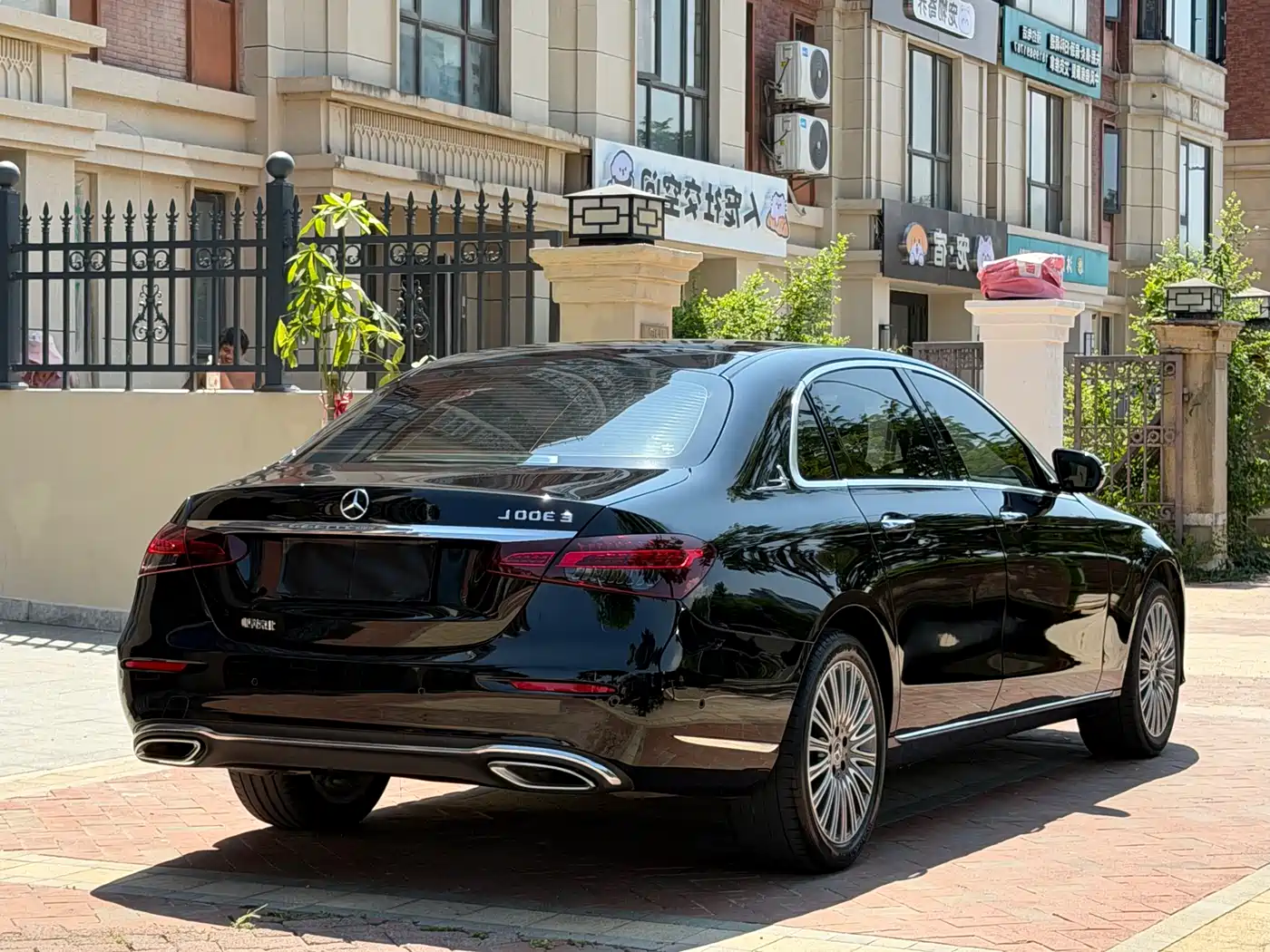 Mercedes-Benz E-Class 2022 Facelift E 300 L Luxury Style фото 7