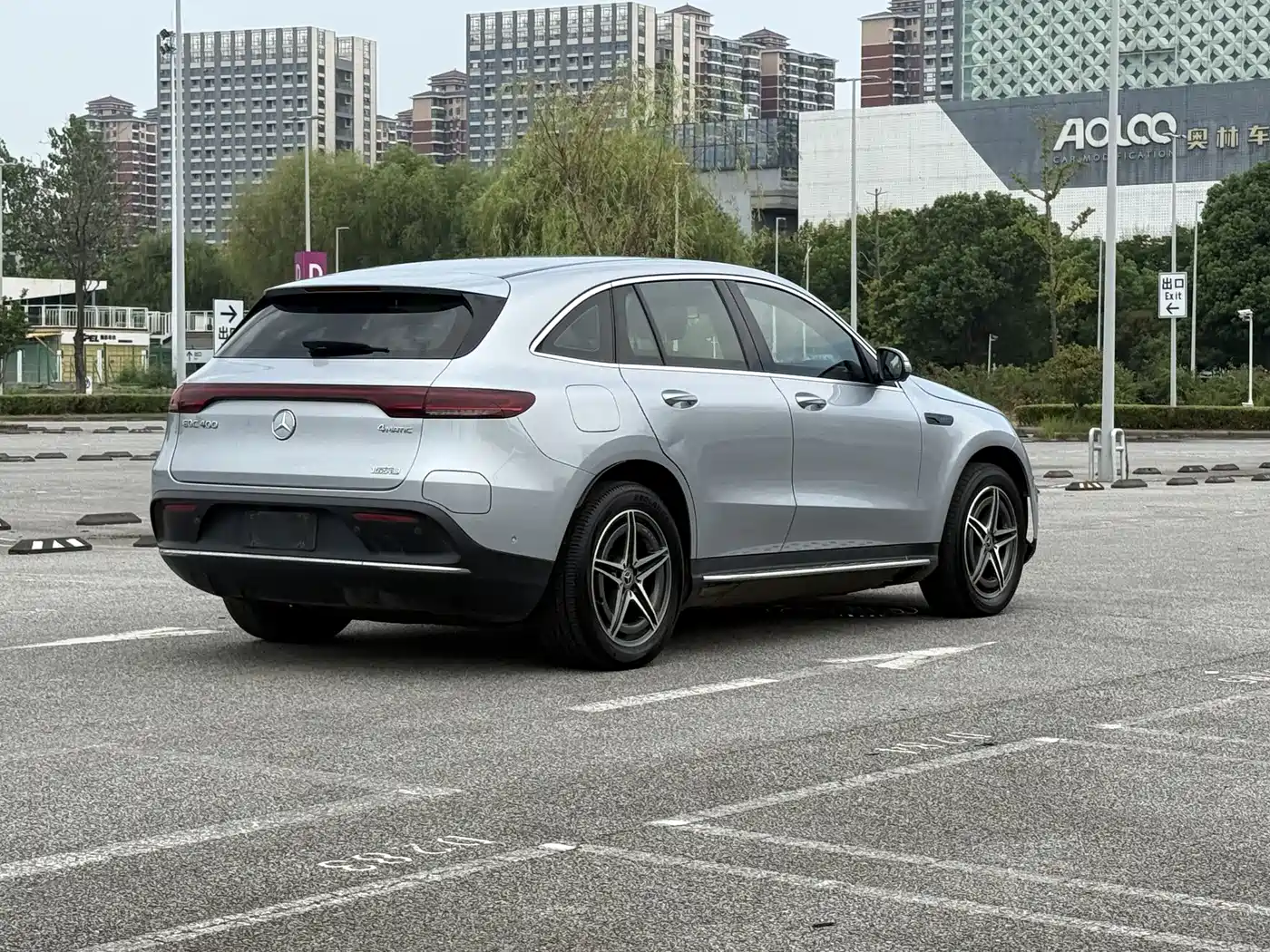 Mercedes-Benz EQC 2021 2020 EQC 400 4MATIC
