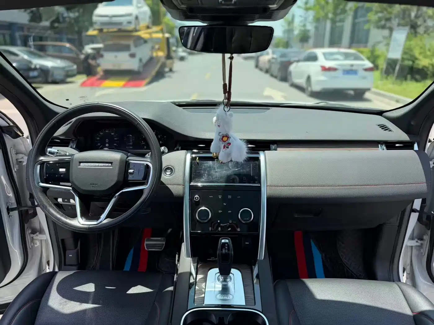 Land Rover Discovery Sport 2022 Model 249PS R-Dynamic S Performance Edition 5-Seater фото 10