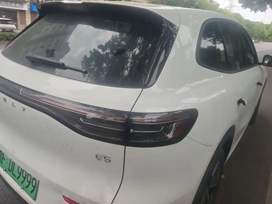 Geely Galaxy Galaxy E5 2024 440km Start Edition фото 3
