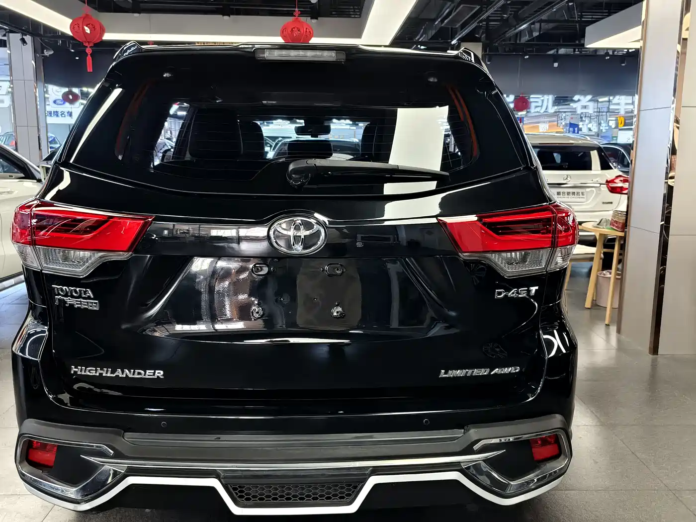 Toyota Highlander 2018 2.0T 4WD Ultimate 7-seater (China V) фото 5