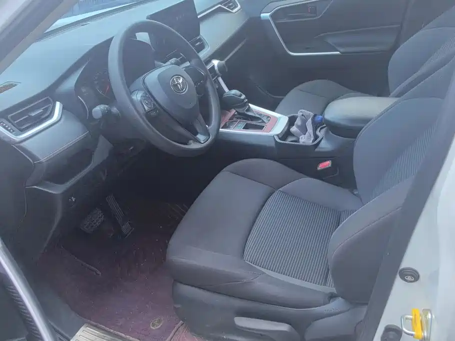 Toyota Wildlander 2023 2023 2.0L CVT FWD LE