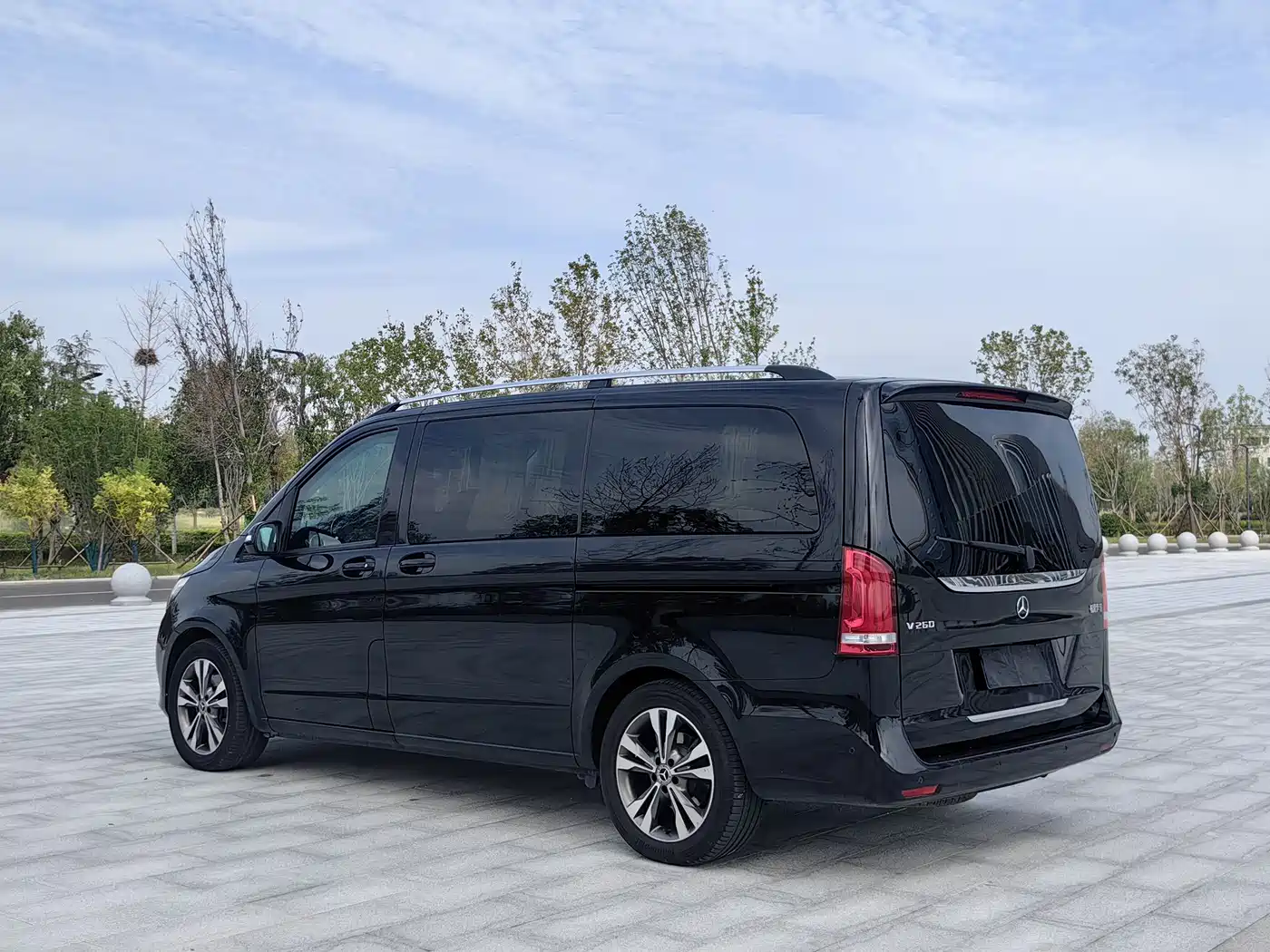 Mercedes-Benz V-Class 2018 V 260 Navigator Edition China VI фото 7