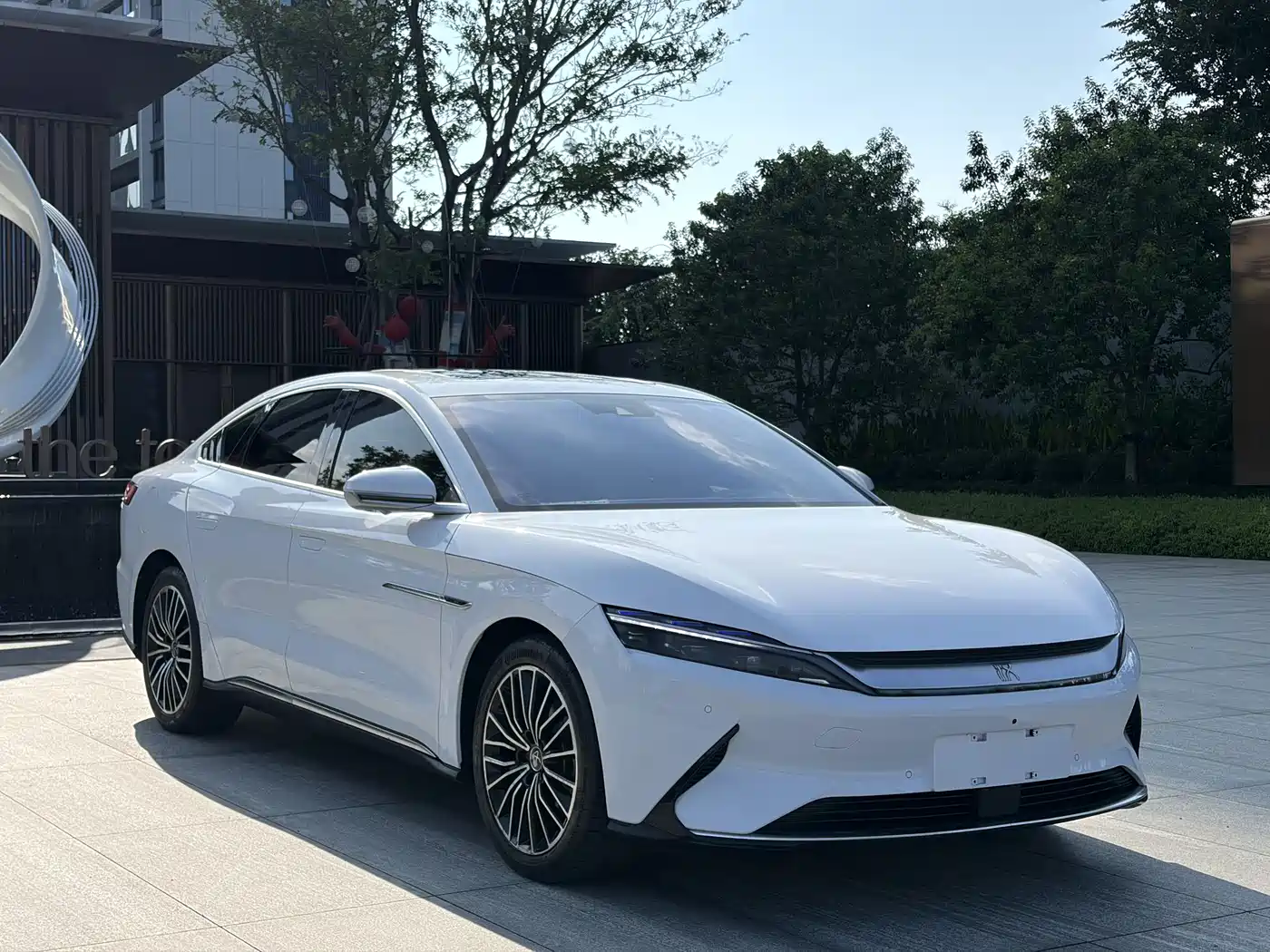BYD Han 2020 EV Extended Range Luxury фото 4