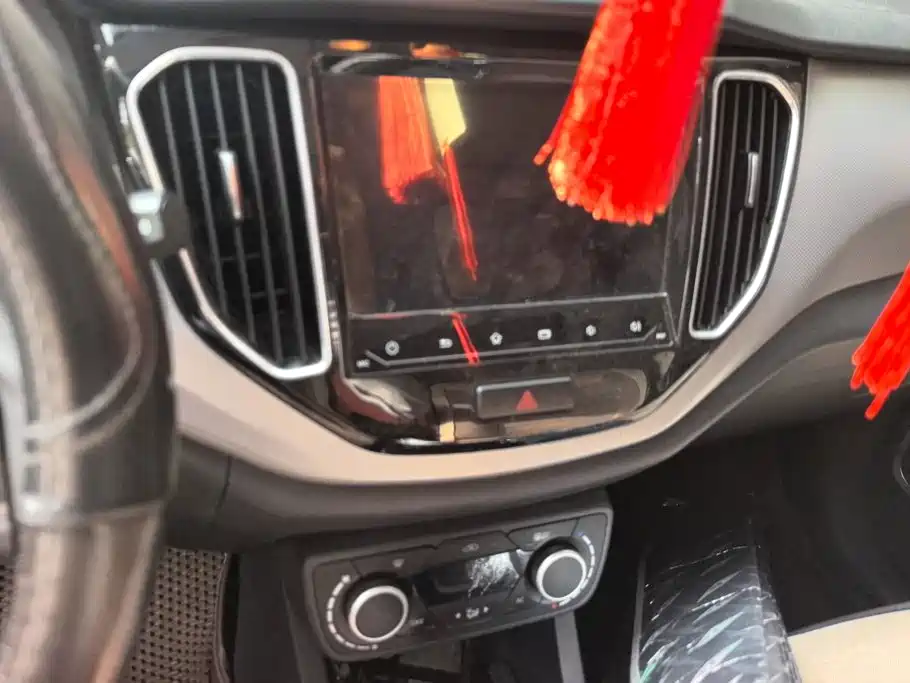 FAW Senya R7 2017 2017 Model 1.6L Automatic Luxury