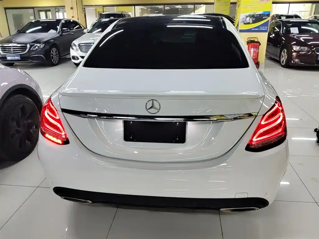 Mercedes-Benz C-Class 2017 Facelift C 200 Sport Edition фото 6