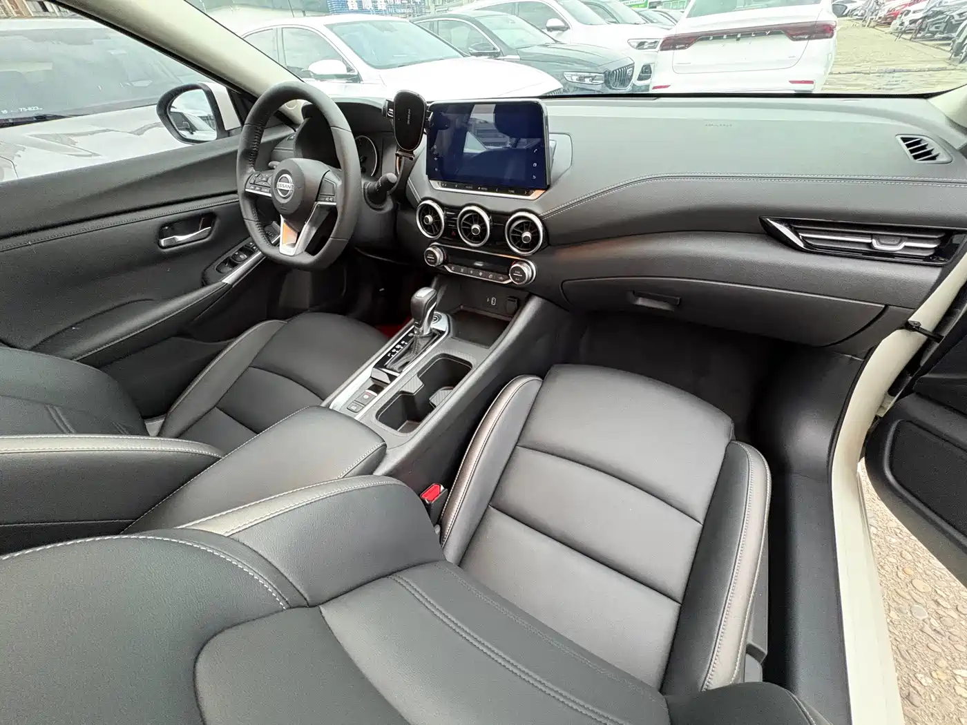 Nissan SYLPHY, миниатюра 13