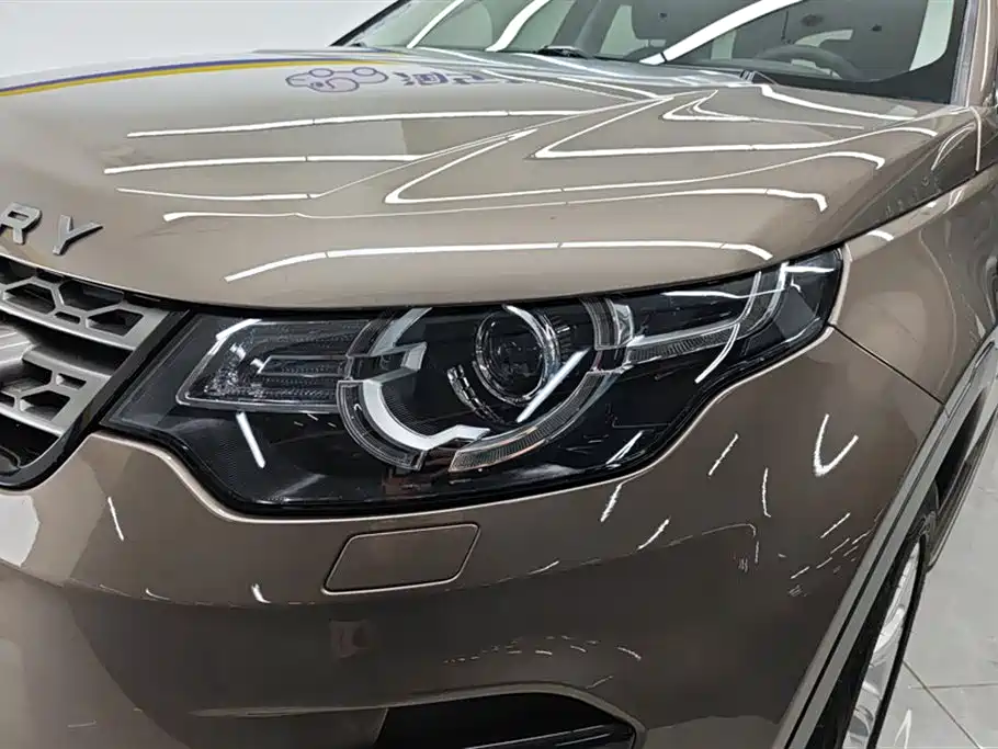 Land Rover Discovery Sport 2017 2.0T SE фото 5