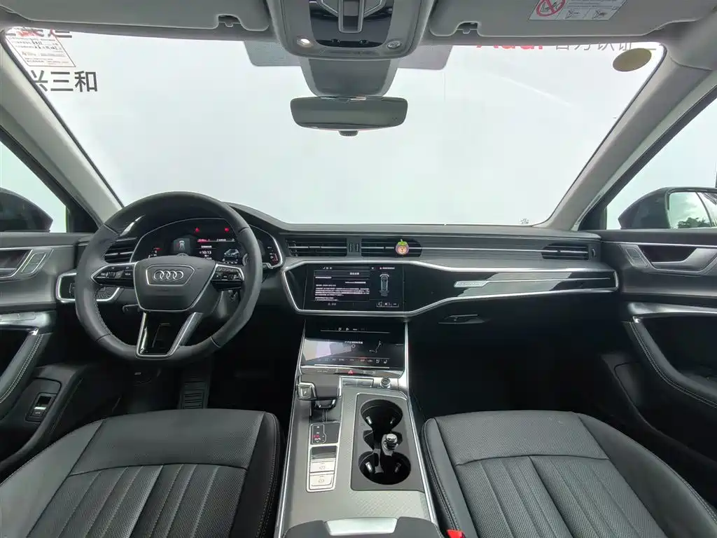 Audi A6 (Import) 2025 allroad quattro Explorer 55 TFSI Premium Off-Road фото 10