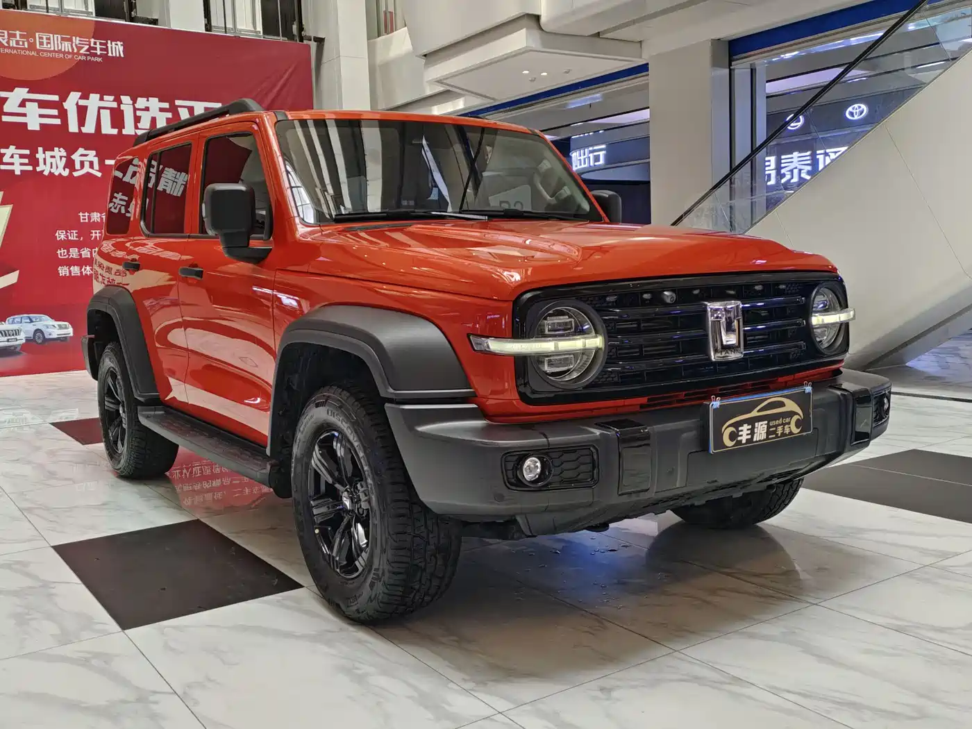 Tank 300 2023 Off-Road Edition 2.0T Conqueror фото 3