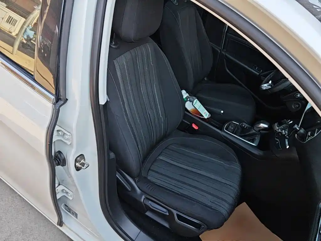 Peugeot 308S 2015 2015 1.2T Auto Dynamic Edition