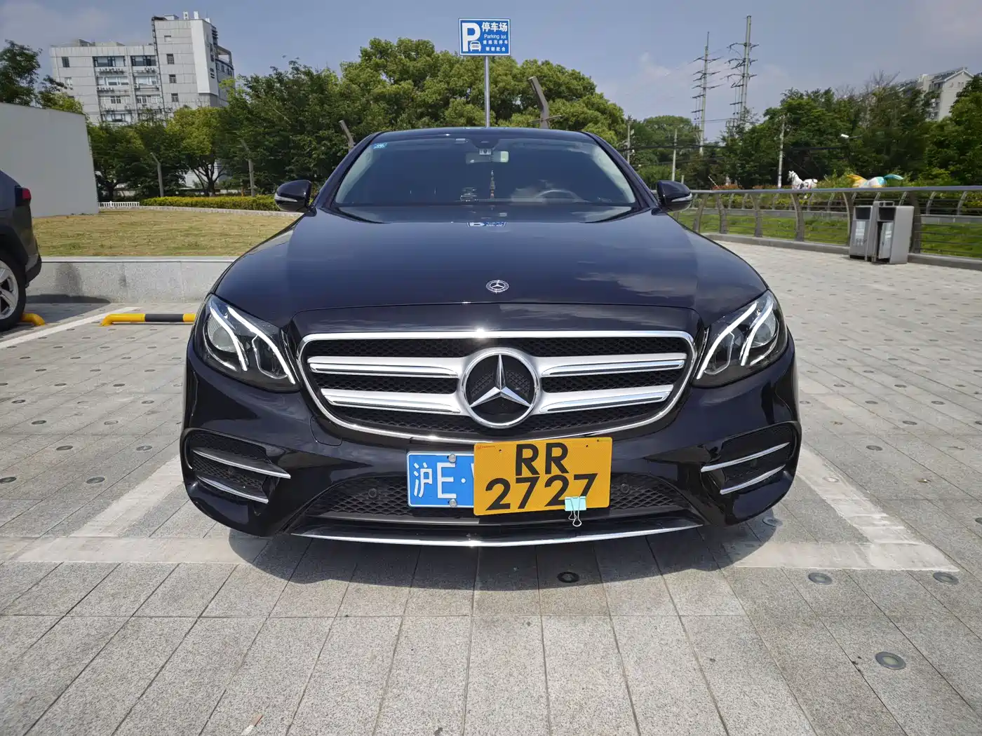 Mercedes-Benz E-Class 2017 E 300 L Sport Fashion фото 2