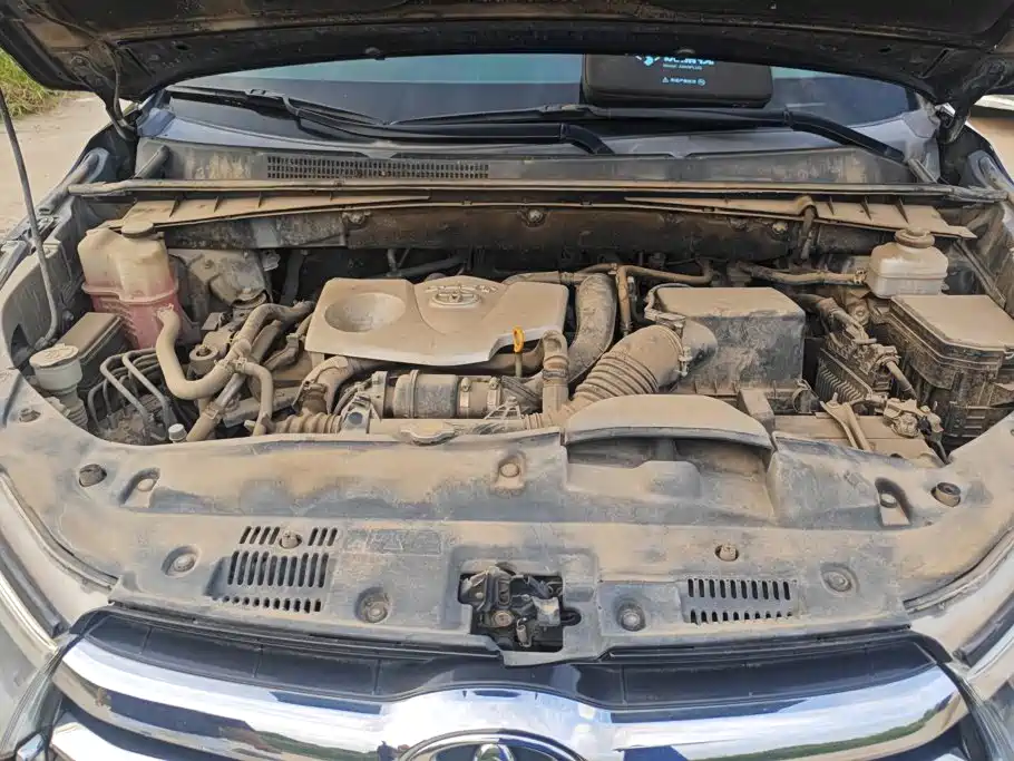 Photo 10 - Toyota Highlander