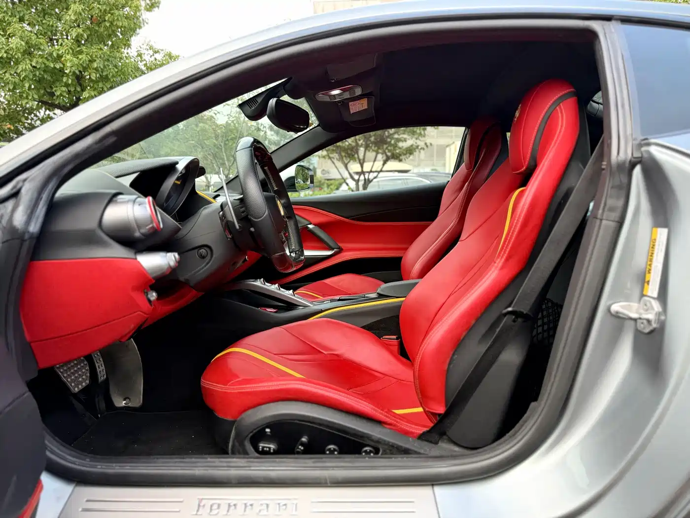 Ferrari 812 2019 2017 6.5L Superfast