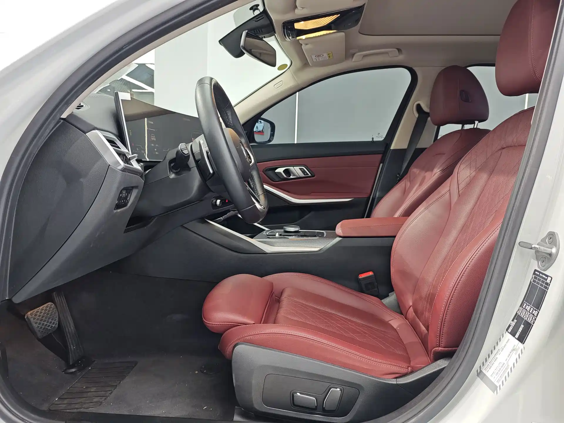 Photo 5 - BMW 3 Series