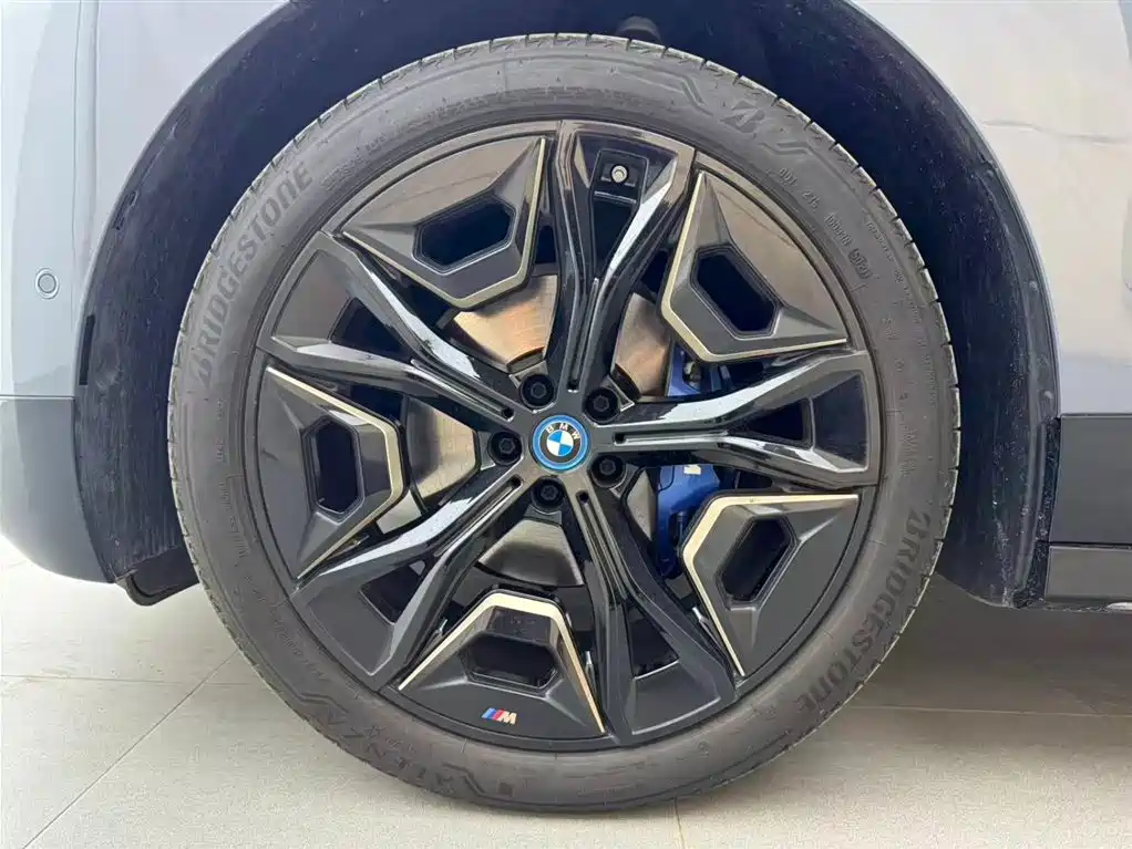  BMW BMW iX M60 2022 M60 18