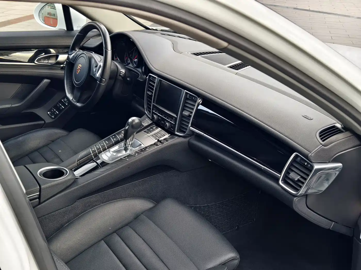 Porsche Panamera 2014 Panamera 3.0T фото 14