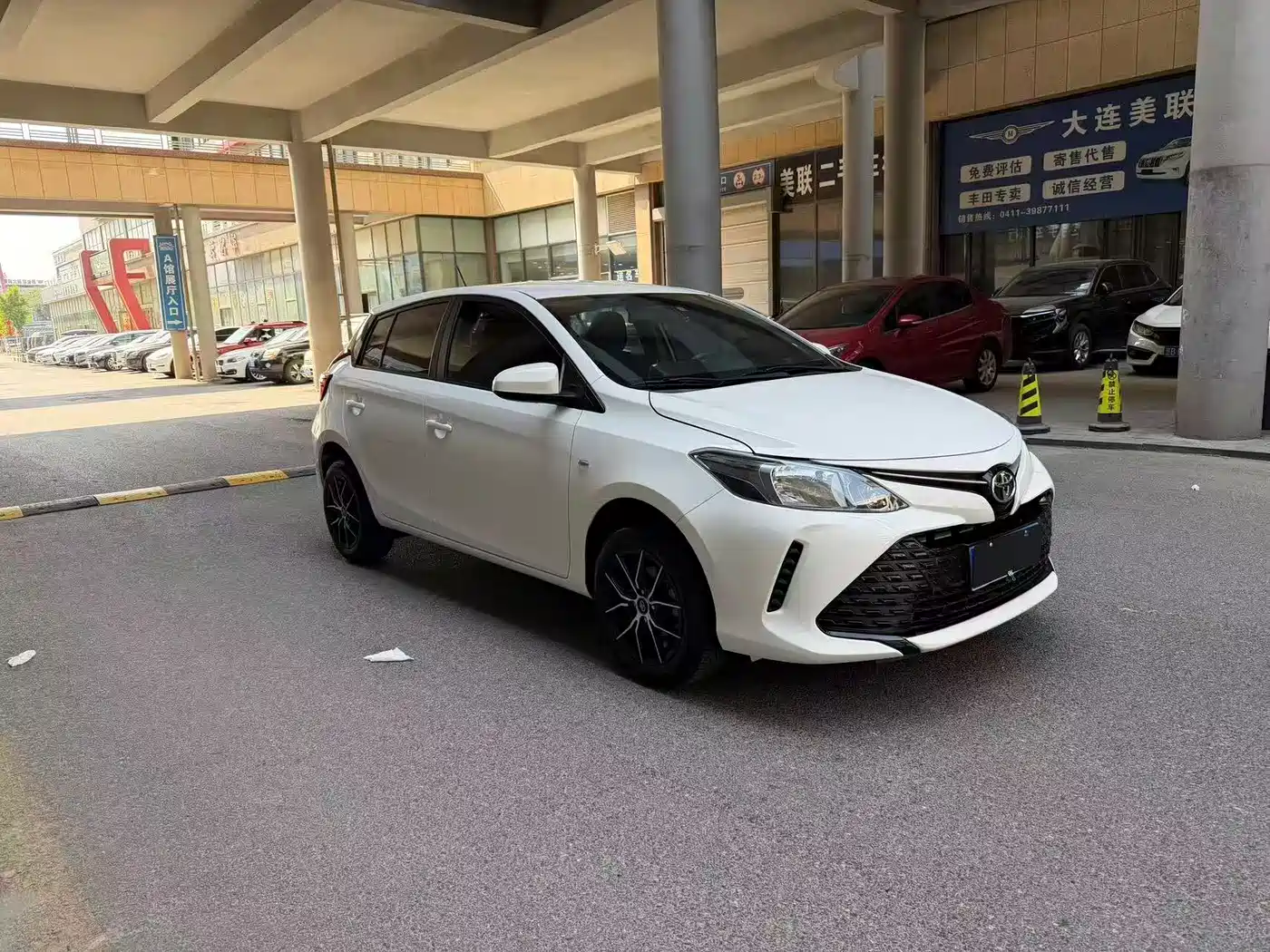 Toyota Vios FS 2017 1.5L CVT Fengchi Edition фото 3