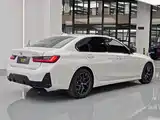 Photo 9 - BMW 3 Series