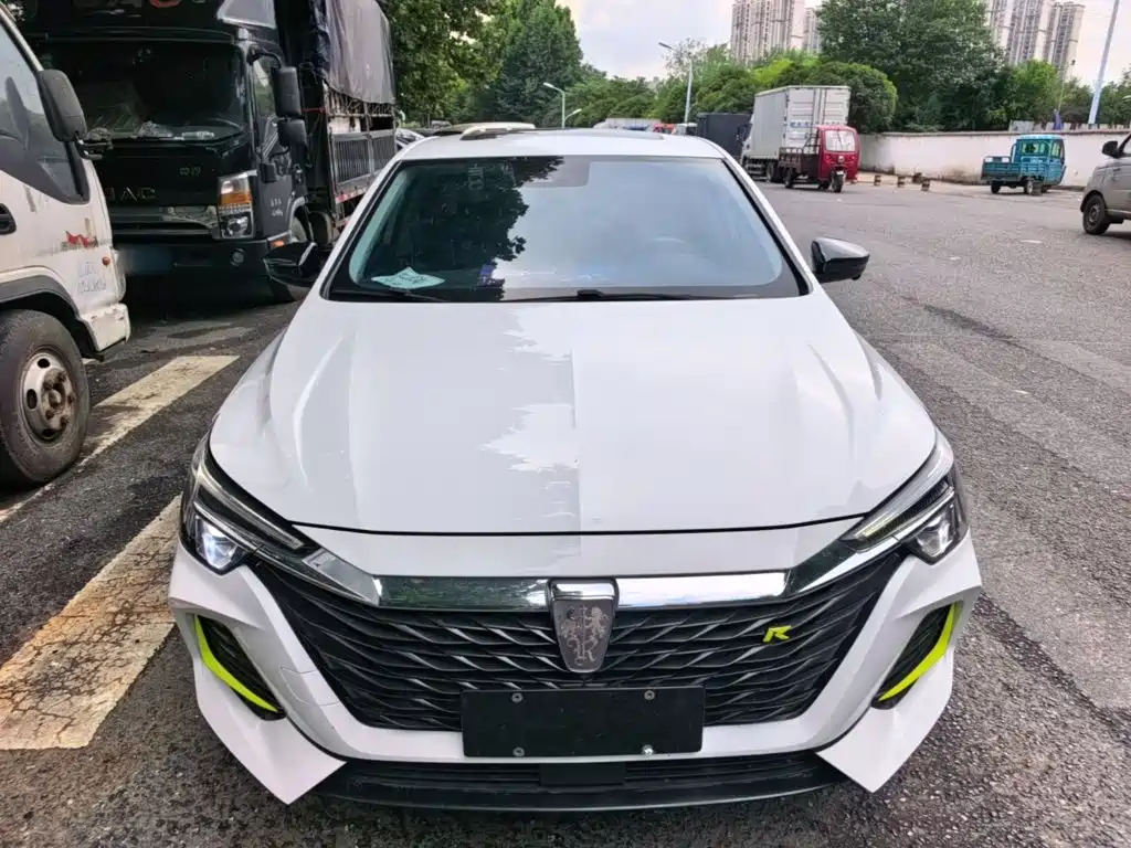 Фото 3 - Roewe i6 MAX