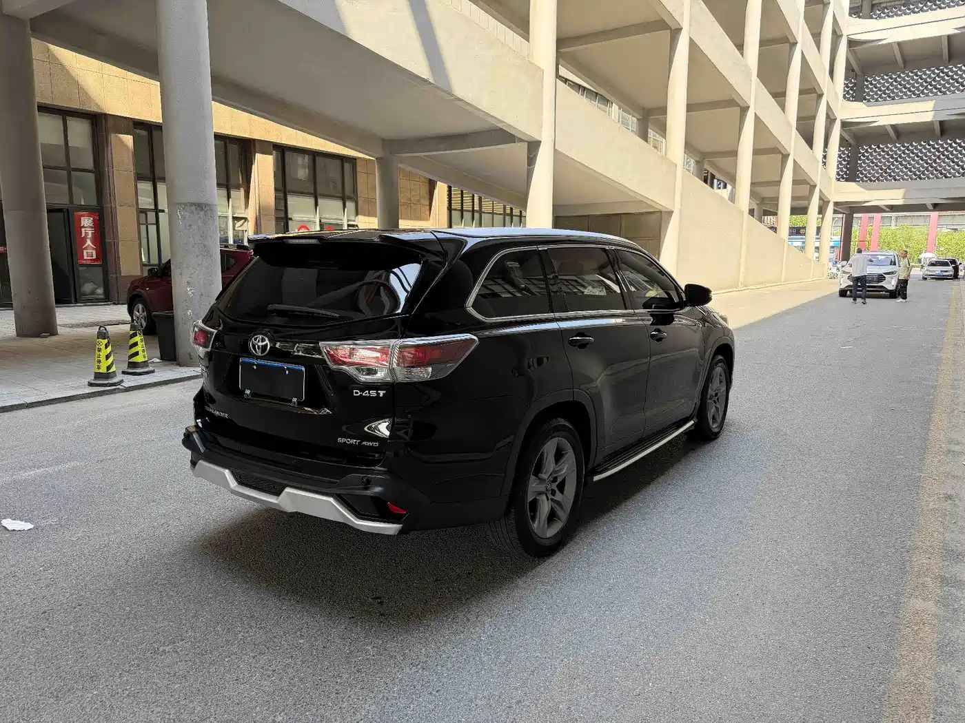 Toyota Highlander 2017 2.0T 4WD Premium 7-Seater фото 4