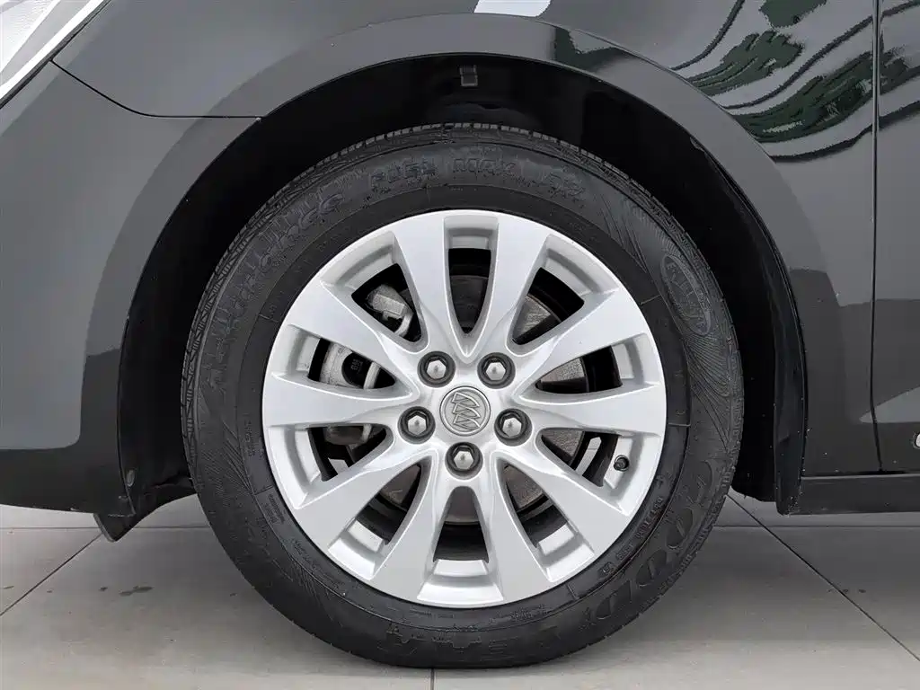Buick LaCrosse 2013 2.4L SIDI Elite Comfort фото 17