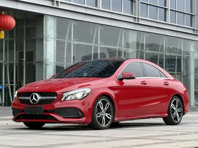 MERCEDES-BENZ CLA