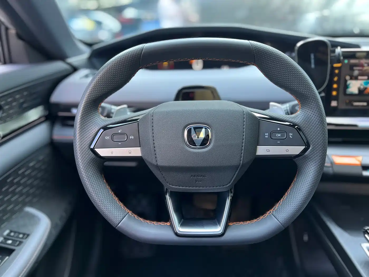 CHANGAN UNI-V