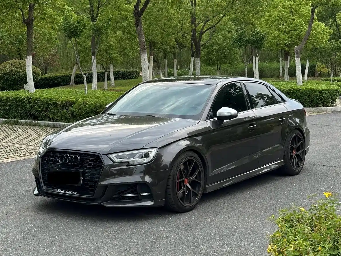 Audi S3 2017 Facelift S3 2.0T Limousine