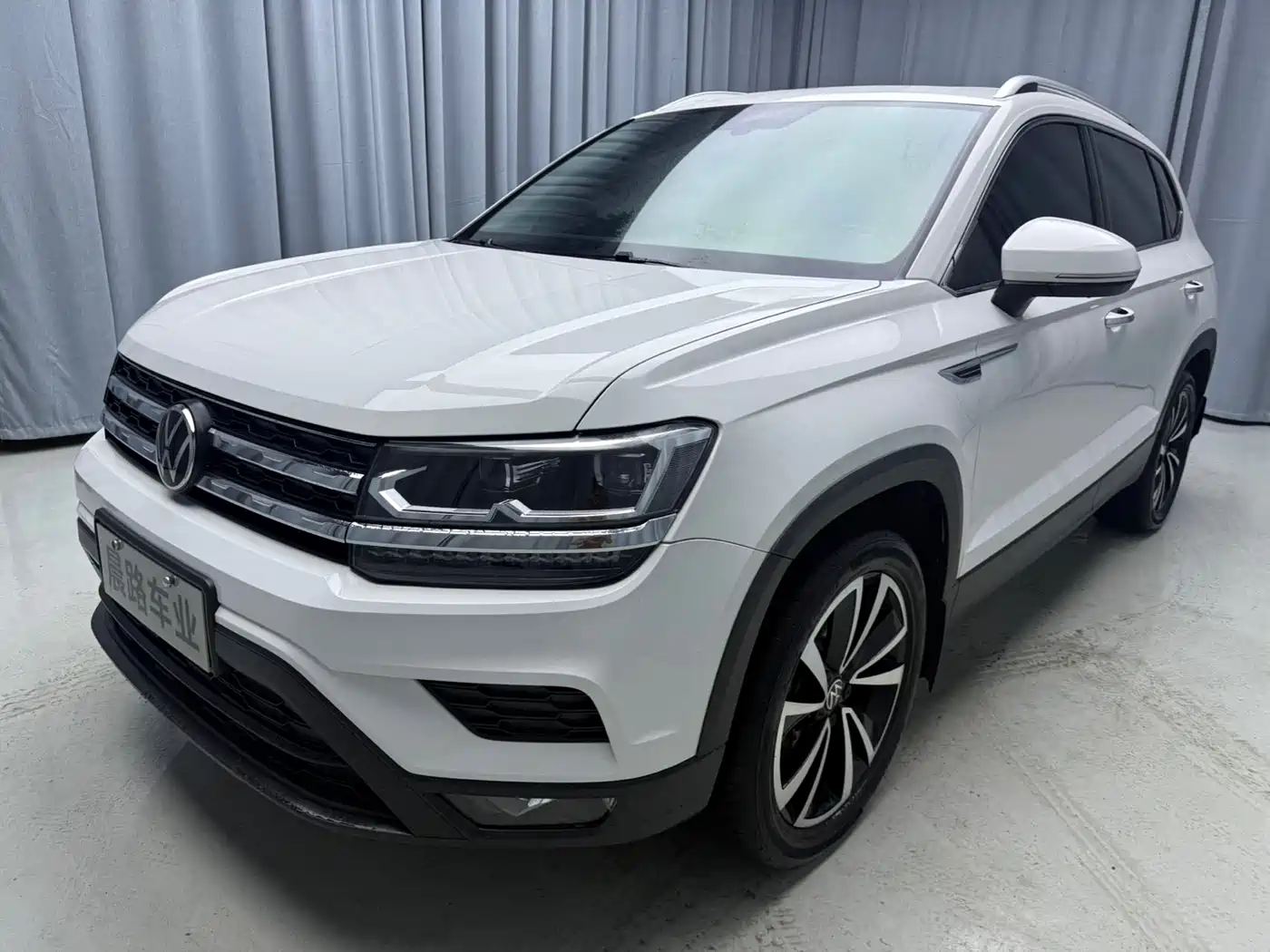 Volkswagen Tharu 2022 280TSI FWD Luxury Edition
