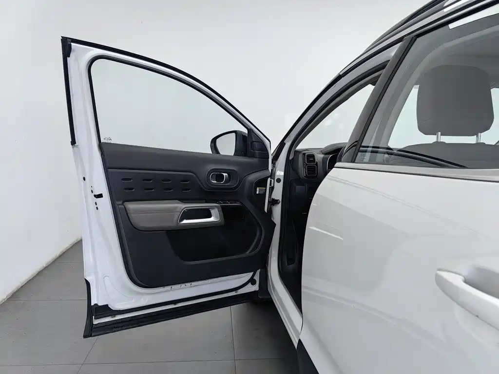 Photo 8 - Citroën Tianyi C5 AIRCROSS