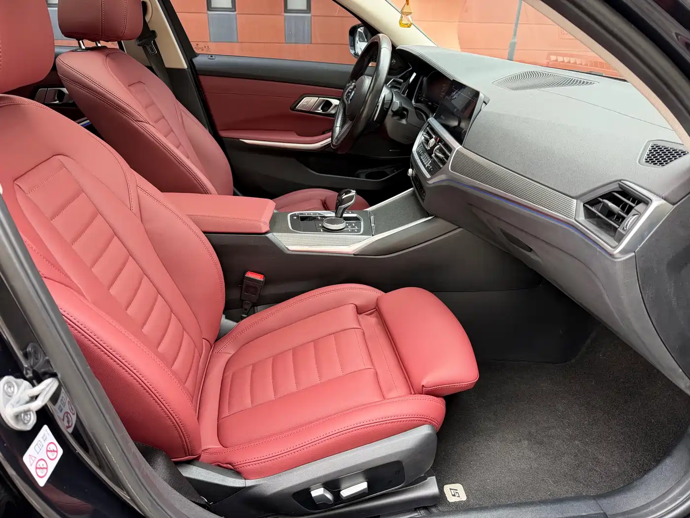 BMW 3 Series 2022 325Li M Sport Package фото 11