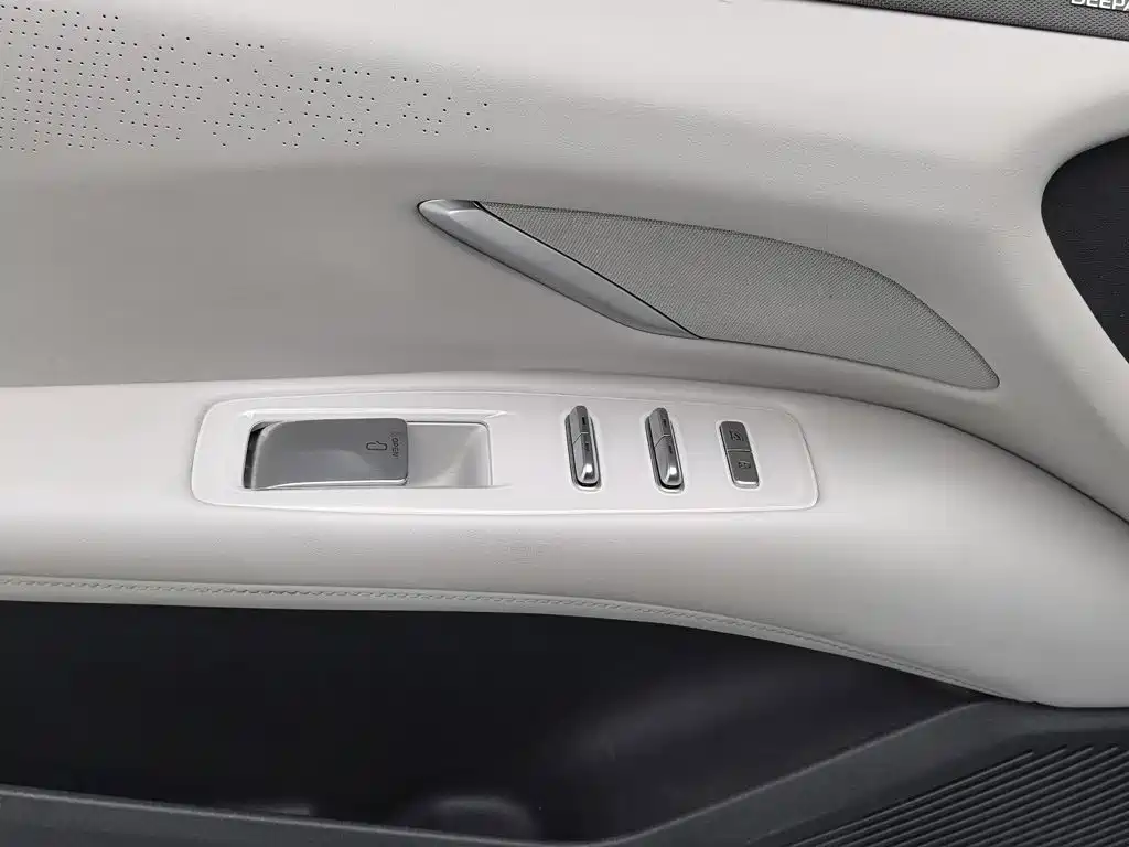 Deepal Shenlan L07 2024 2024 230Max Qiankun Intelligent Driving ADS SE Extended Range