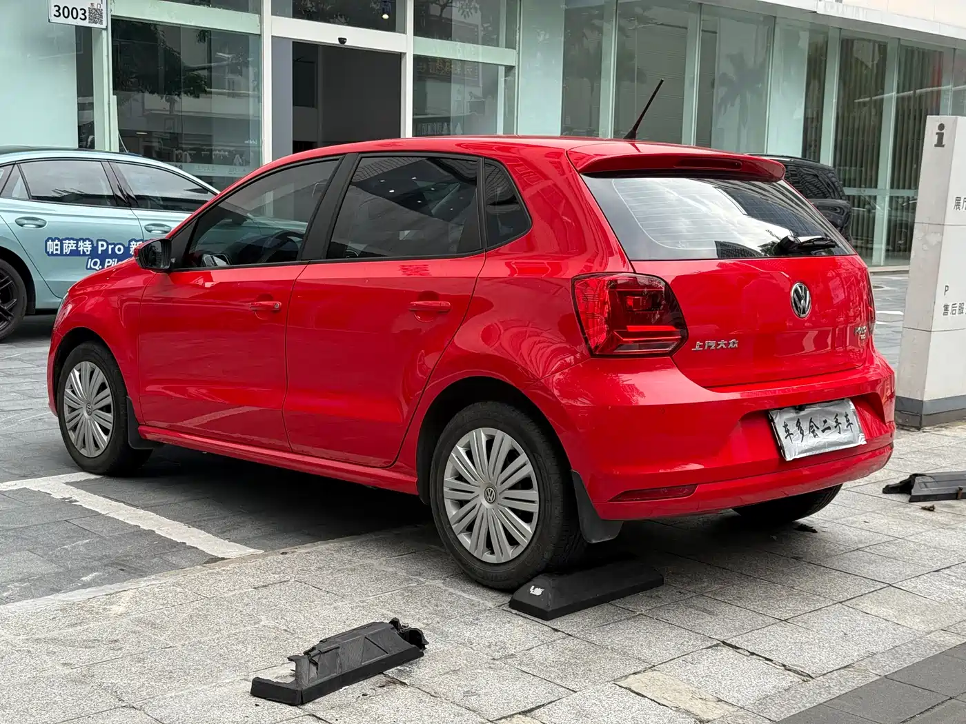 Volkswagen Polo 2016 1.6L Automatic Comfort фото 5