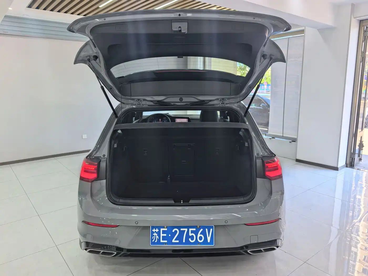Volkswagen Golf 2023 280TSI DSG R-Line Lite фото 11