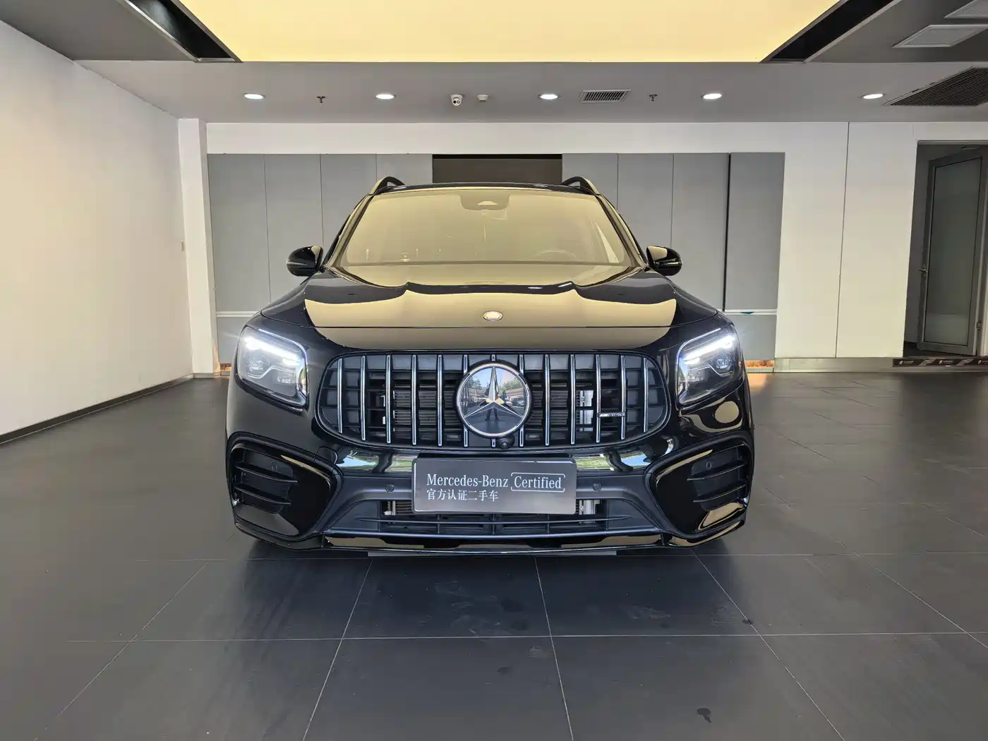 MERCEDES-BENZ GLB AMG