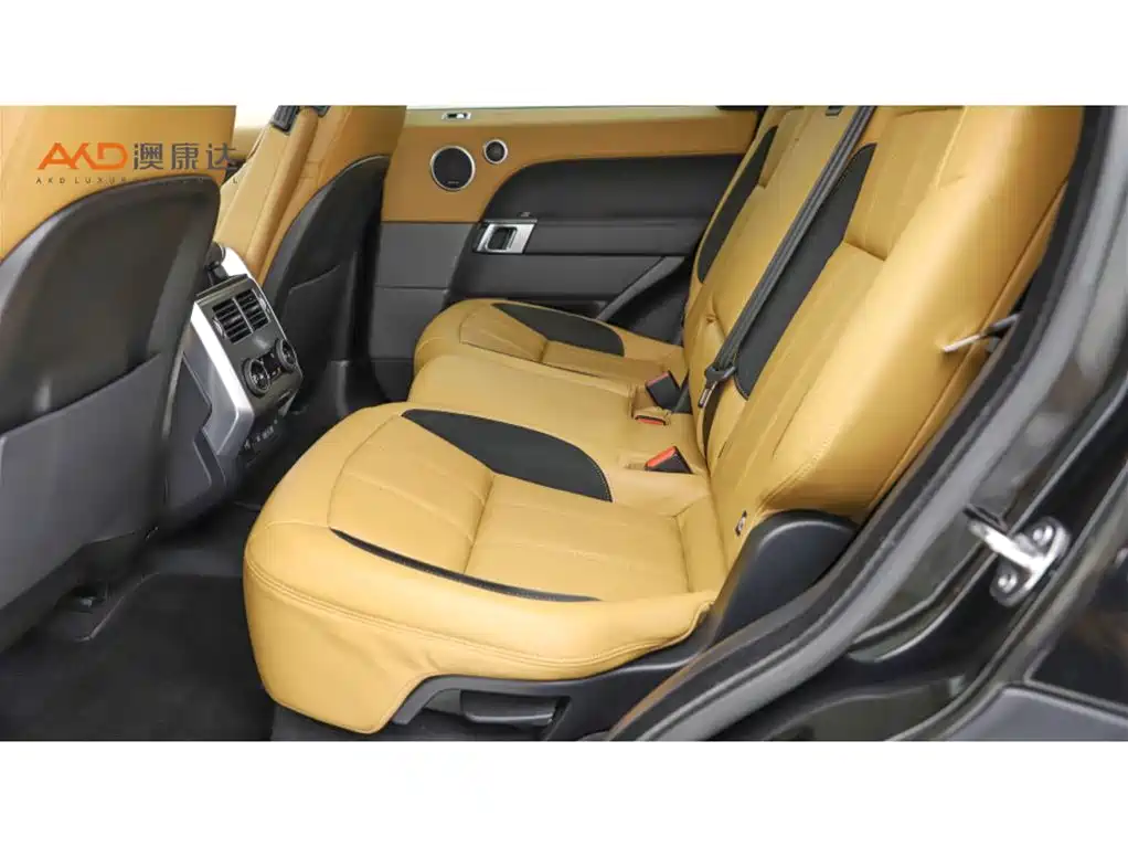 Land Rover Range Rover Sport 2022 3.0 L6 Gloss Black Edition фото 7