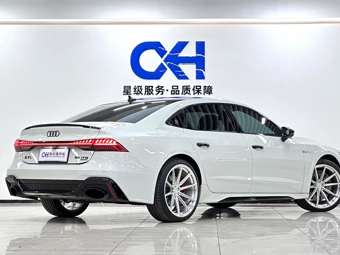 Audi A7L 2024 45TFSI quattro S-line Vision Edition Crystal Package фото 19